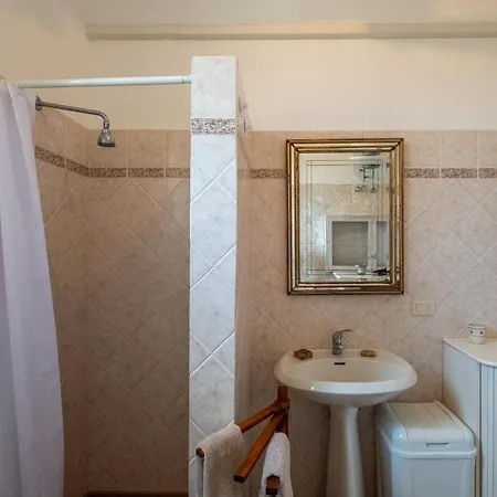 빌라 Torre Castiglione *